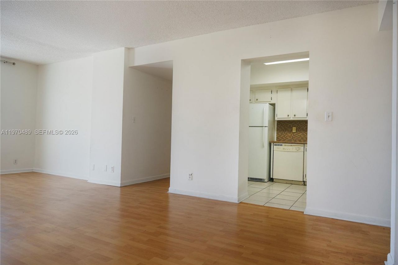 901 Hillcrest Dr, Unit 504, Hollywood, FL 33021 Photo