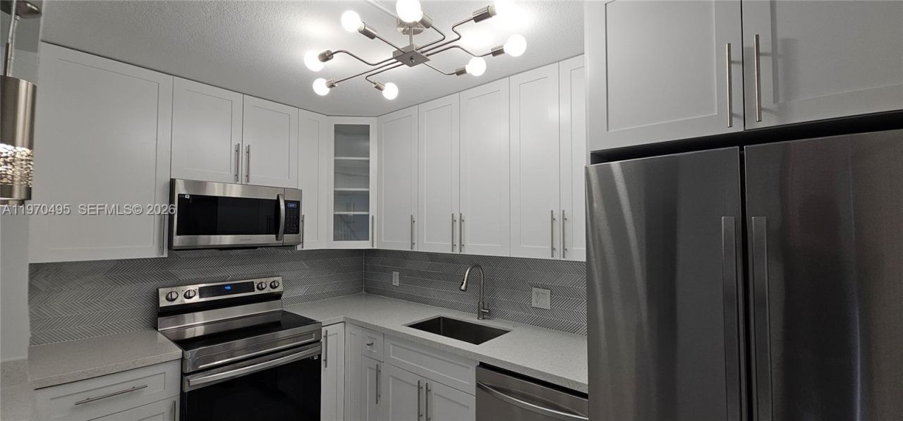 3310 S Meridian Way , Unit B, Palm Beach Gardens, FL 33410 Photo