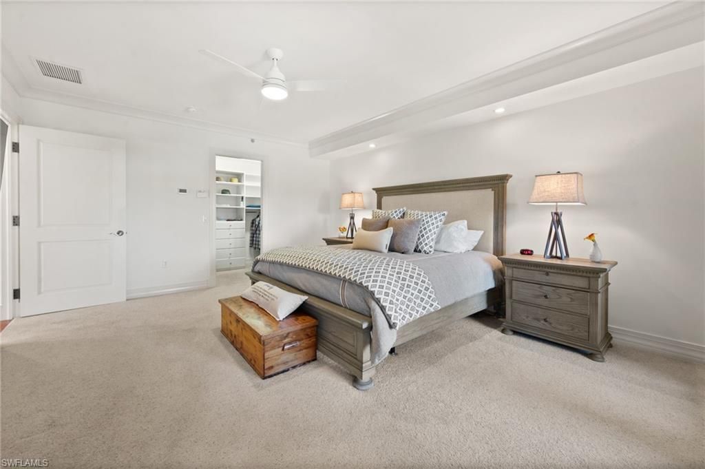 380 10th St S, Unit 202, Naples, FL 34102 Photo