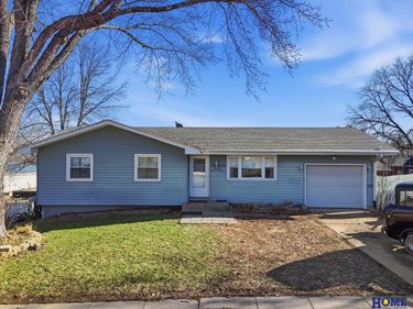 1010 B Street, Palmyra, NE 68418