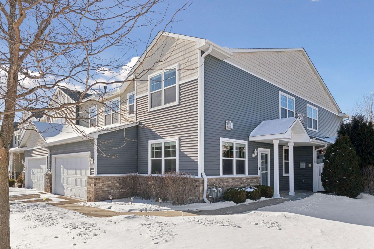 1599 Sumac Circle , Unit A, Carver, MN 55315 Main Photo