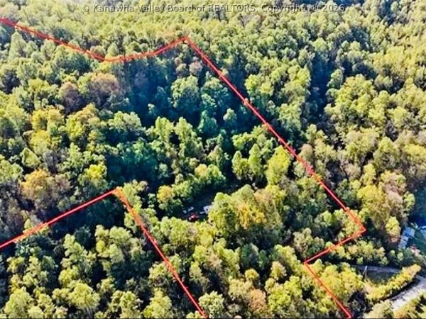 340 Tate Hollow Road, Charleston, WV 25312