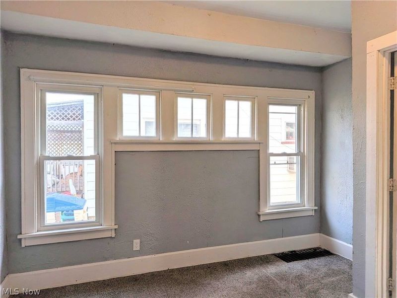 864 10th Street NE, Massillon, OH 44646 Photo 8