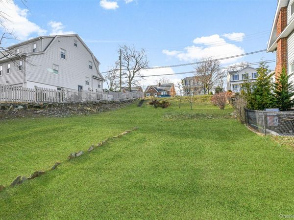 Pinebrook Road, New Rochelle, NY 10801