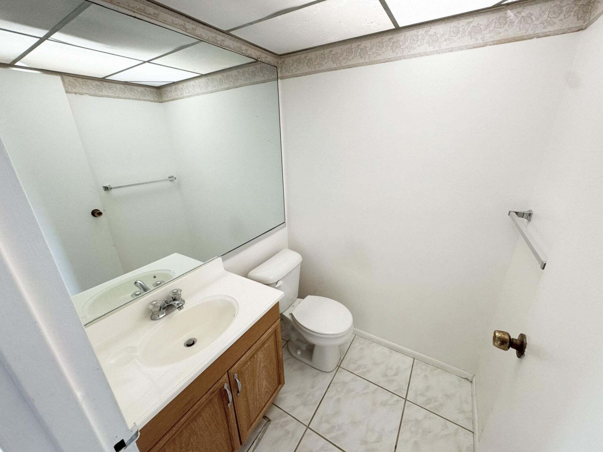 379 Saxony H, Delray Beach, FL 33446 Photo