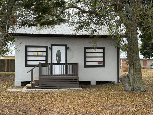 210 Basilan Crescent, Clewiston, FL 33440