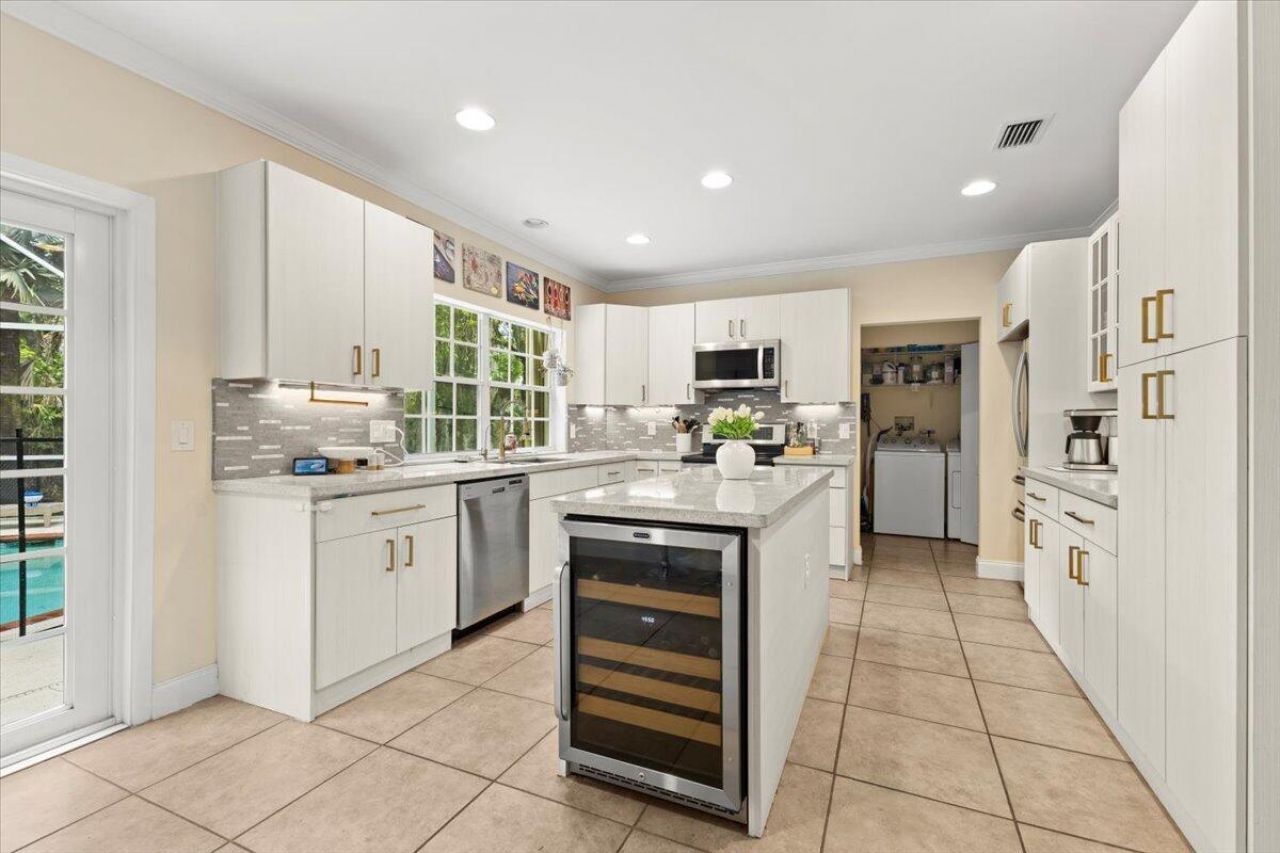 7617 Parkview Way, Coral Springs, FL 33065 Photo