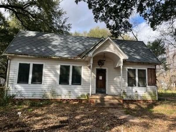 616 S HOLLY Street, Bunkie, LA 71322