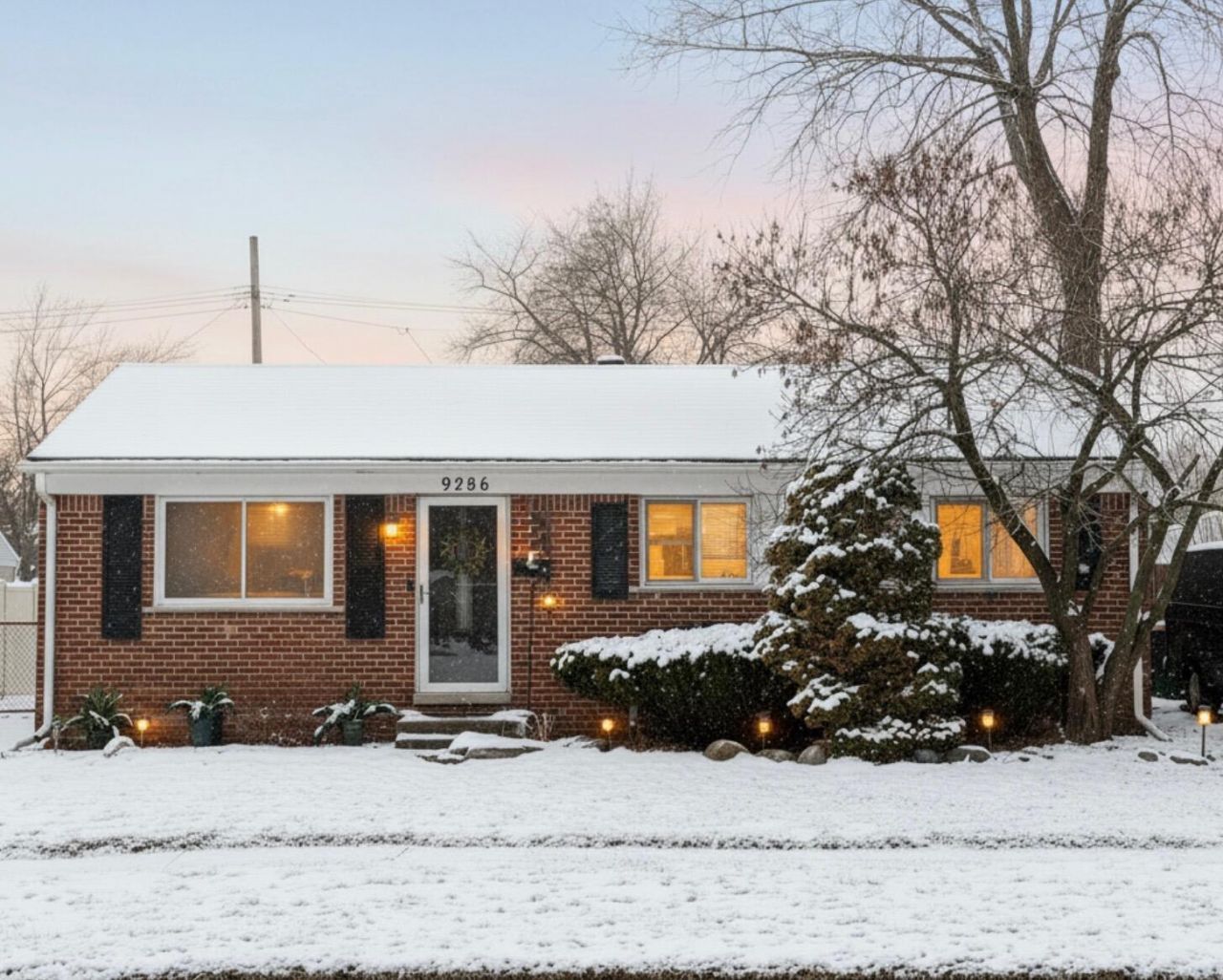 9286 Chamberlain Street, Romulus, MI 48174 Main Photo