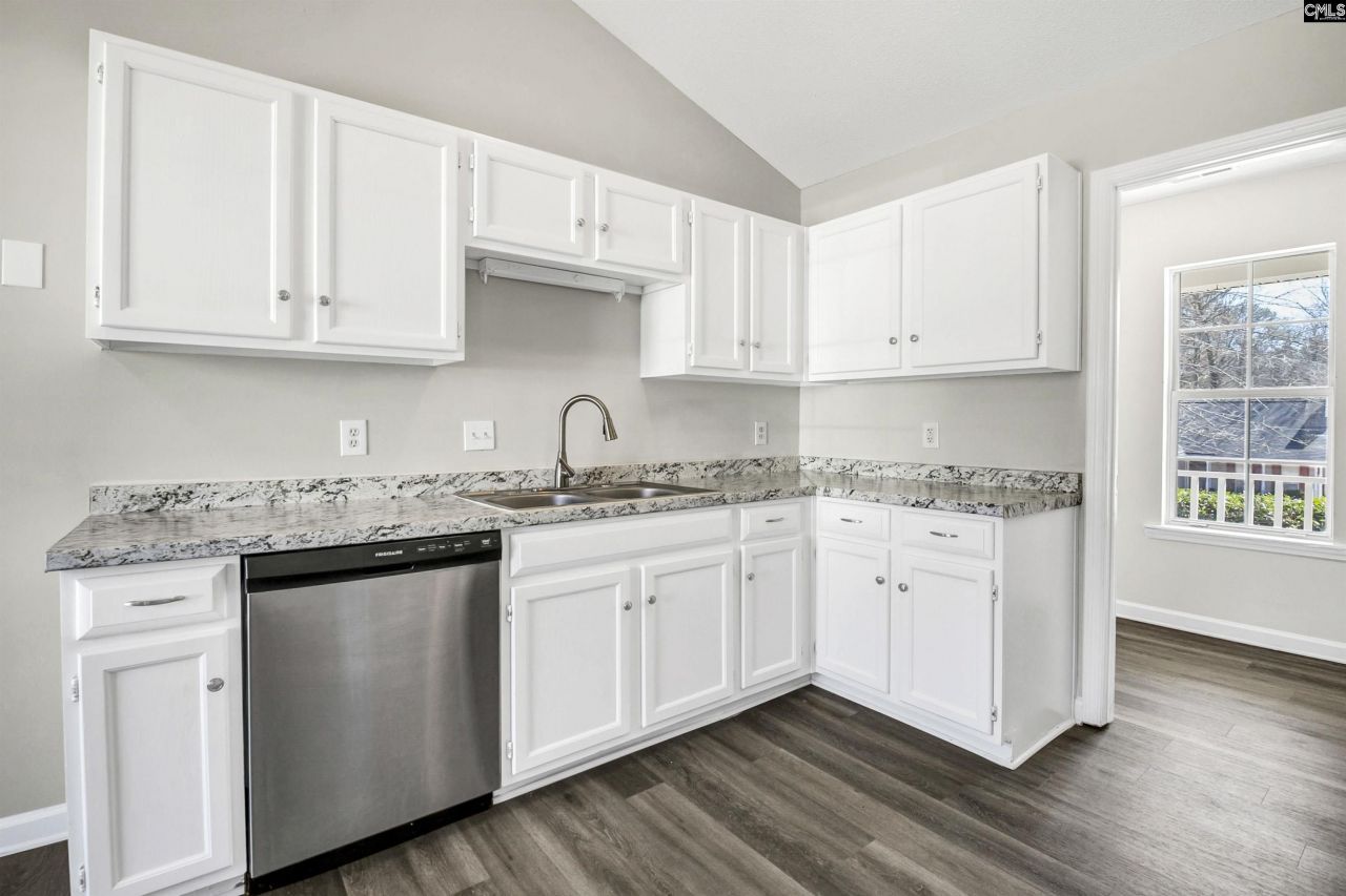 125 Northshore Drive  Photo 10