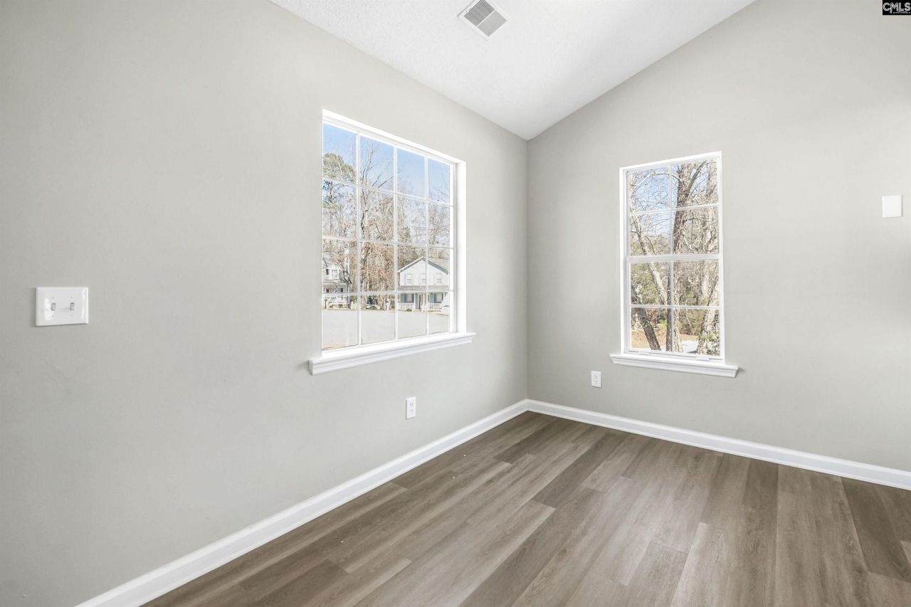 125 Northshore Drive  Photo 7