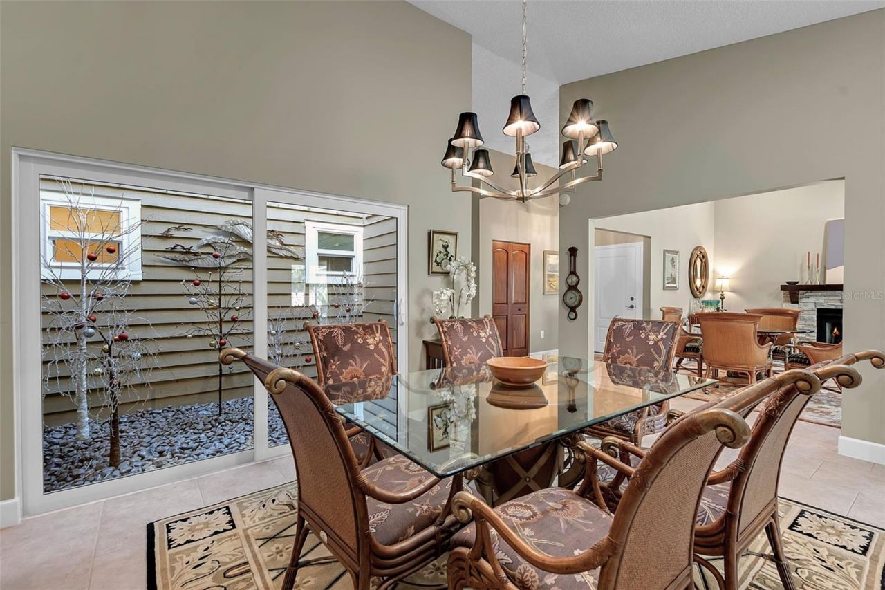 3406 Avenida Madera, Unit B, Bradenton, FL 34210 Photo