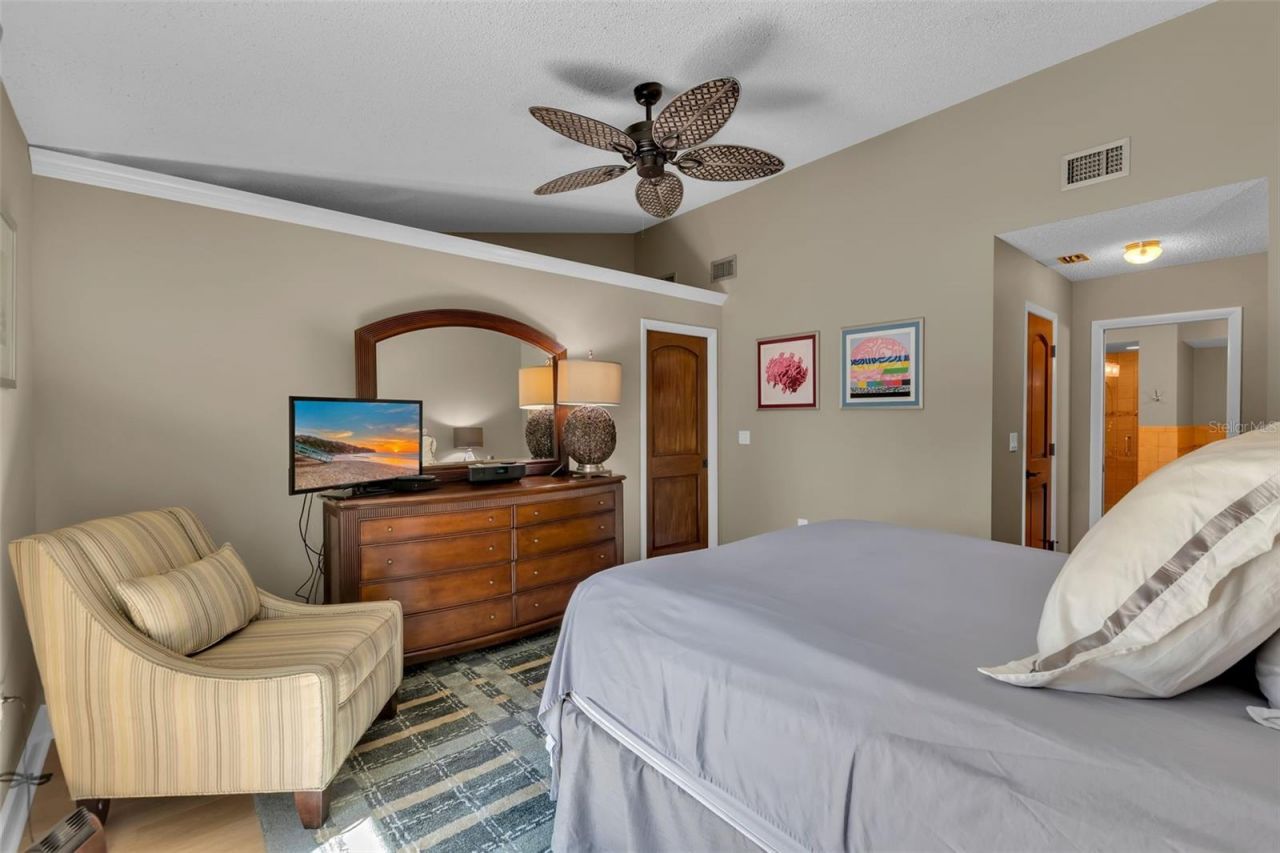 3406 Avenida Madera, Unit B, Bradenton, FL 34210 Photo