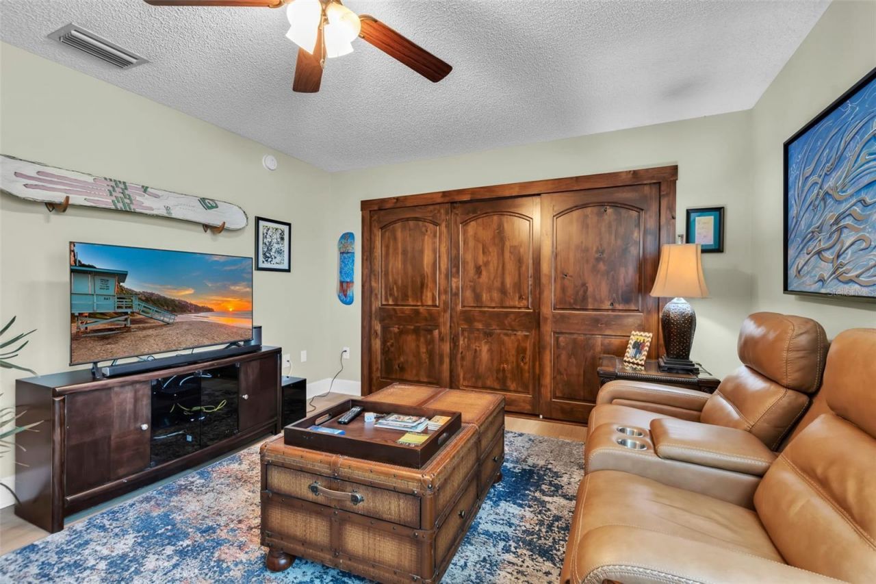 3406 Avenida Madera, Unit B, Bradenton, FL 34210 Photo