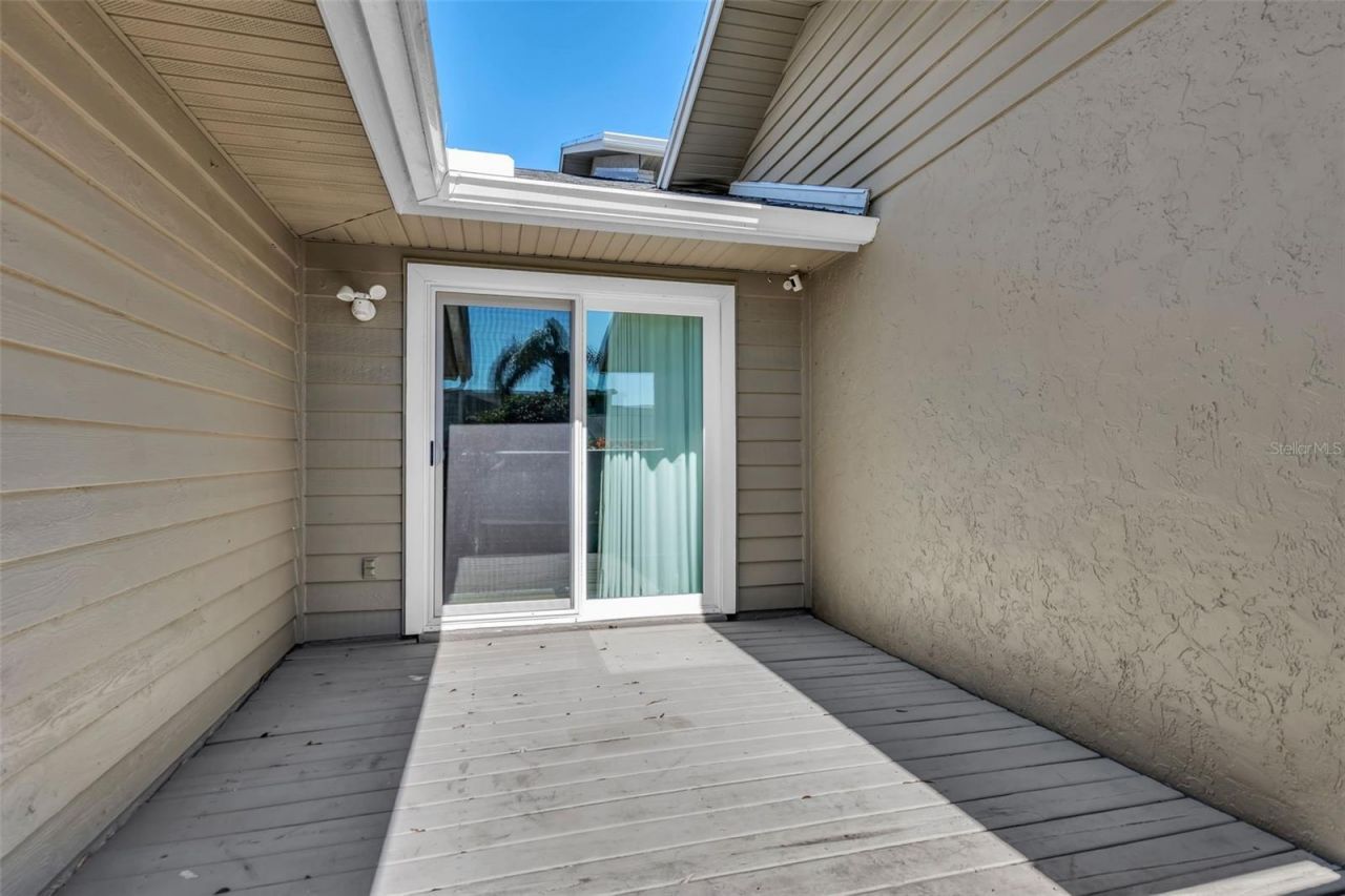 3406 Avenida Madera, Unit B, Bradenton, FL 34210 Photo