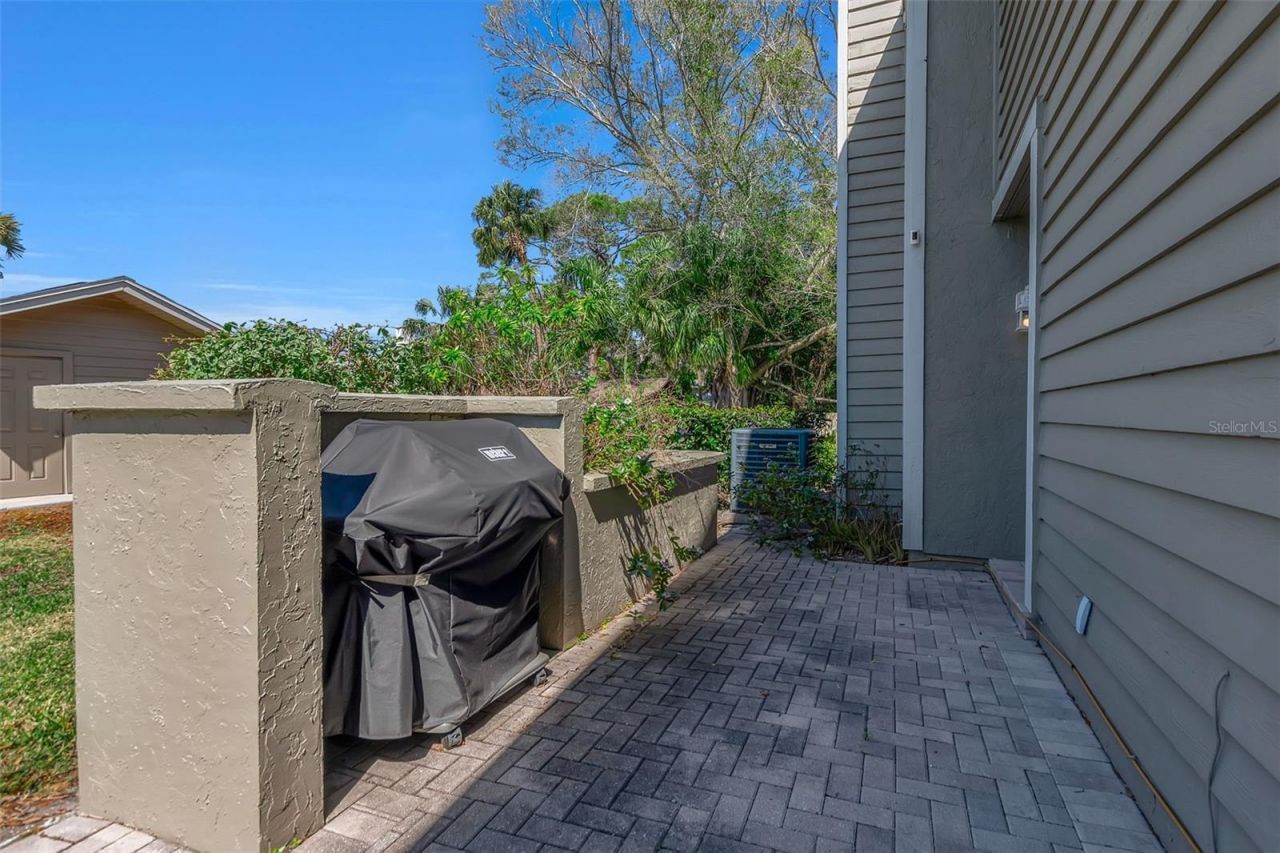 3406 Avenida Madera, Unit B, Bradenton, FL 34210 Photo