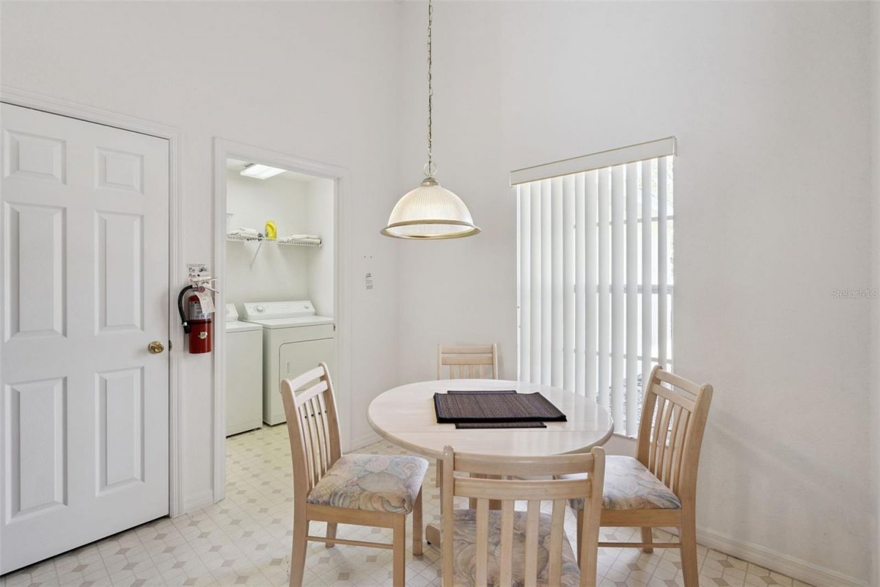 921 Oxford Drive, Davenport, FL 33897 Photo