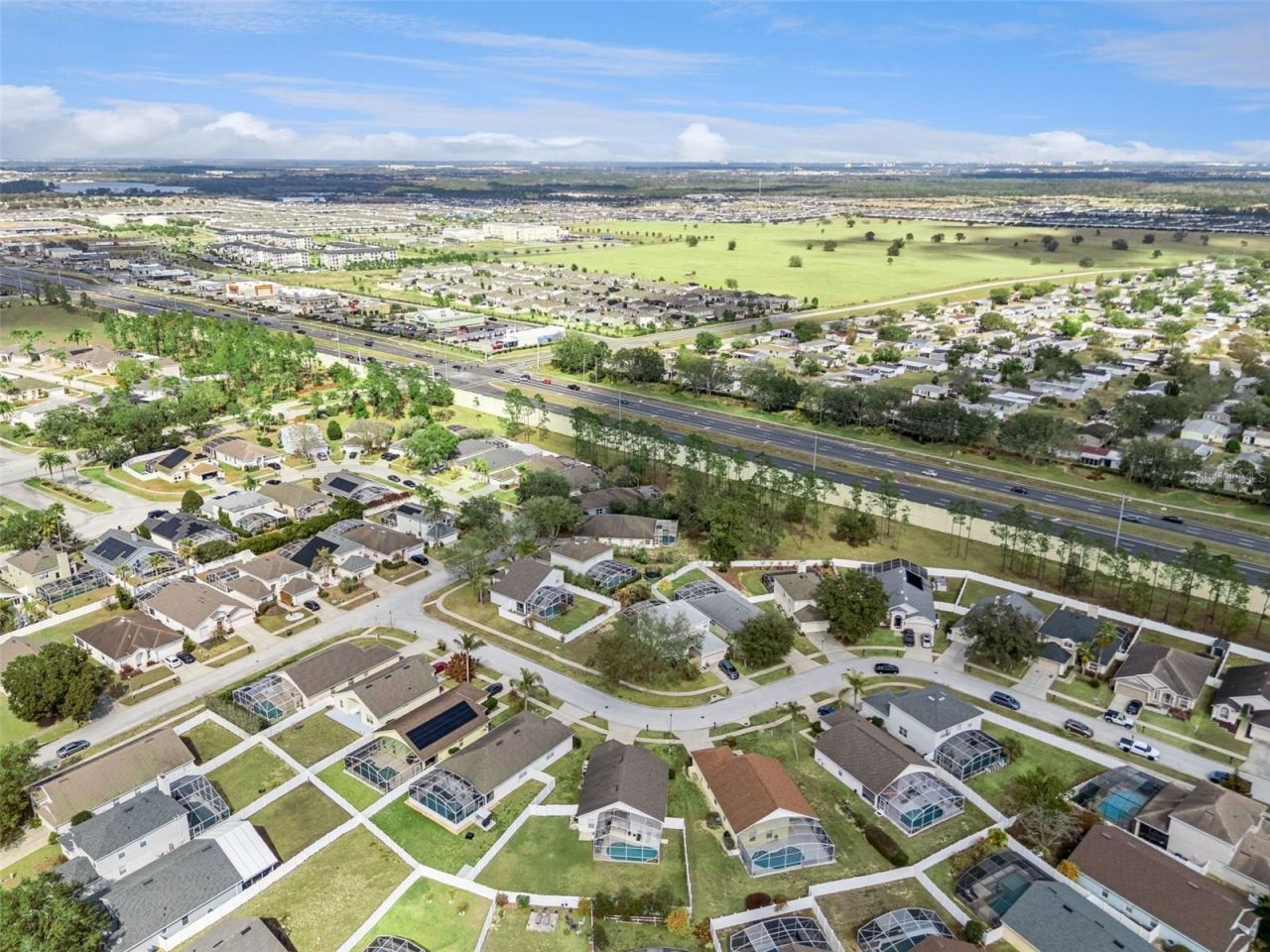 921 Oxford Drive, Davenport, FL 33897 Photo