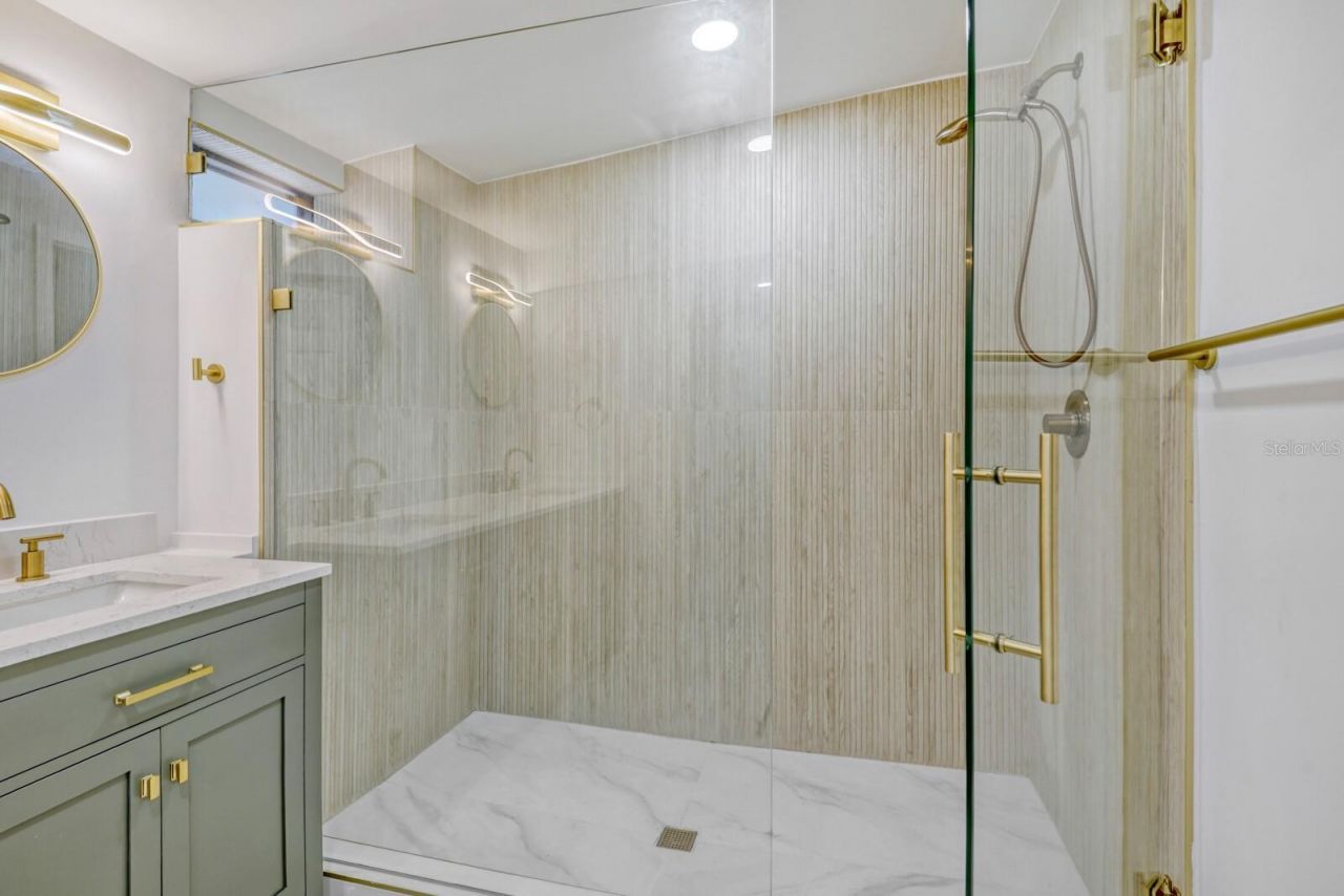 711 19th Avenue S, Saint Petersburg, FL 33705 Photo