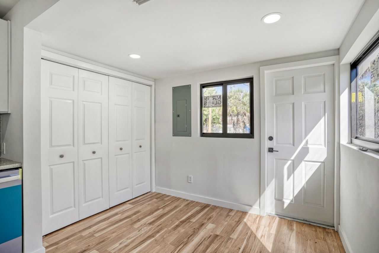 711 19th Avenue S, Saint Petersburg, FL 33705 Photo