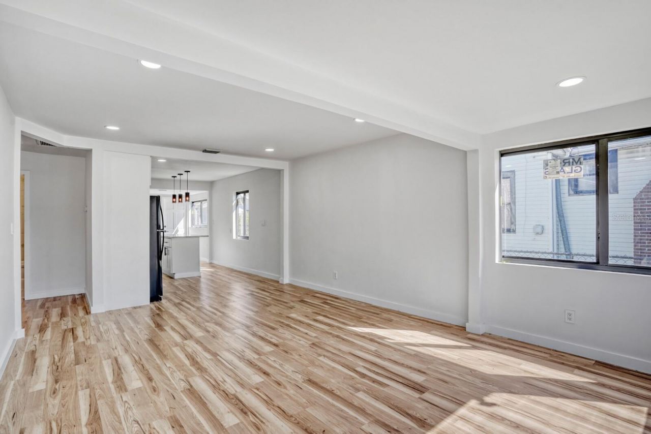 711 19th Avenue S, Saint Petersburg, FL 33705 Photo