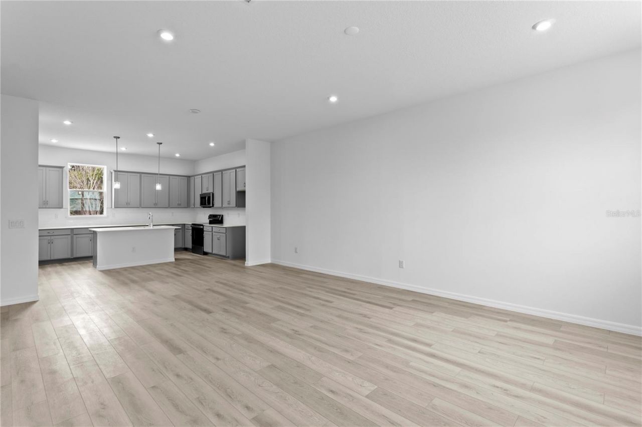 9912 Tate Lane, Westchase, FL 33626 Photo