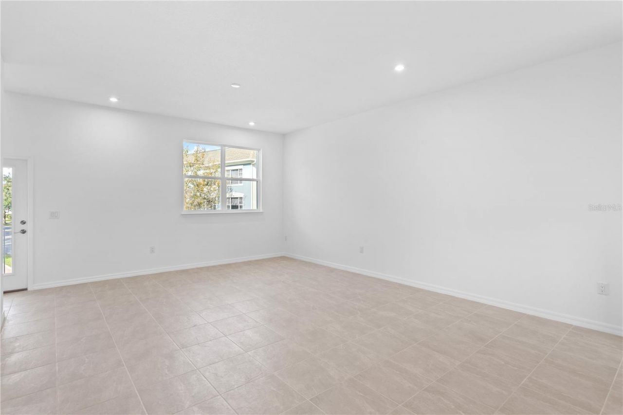 9912 Tate Lane, Westchase, FL 33626 Photo