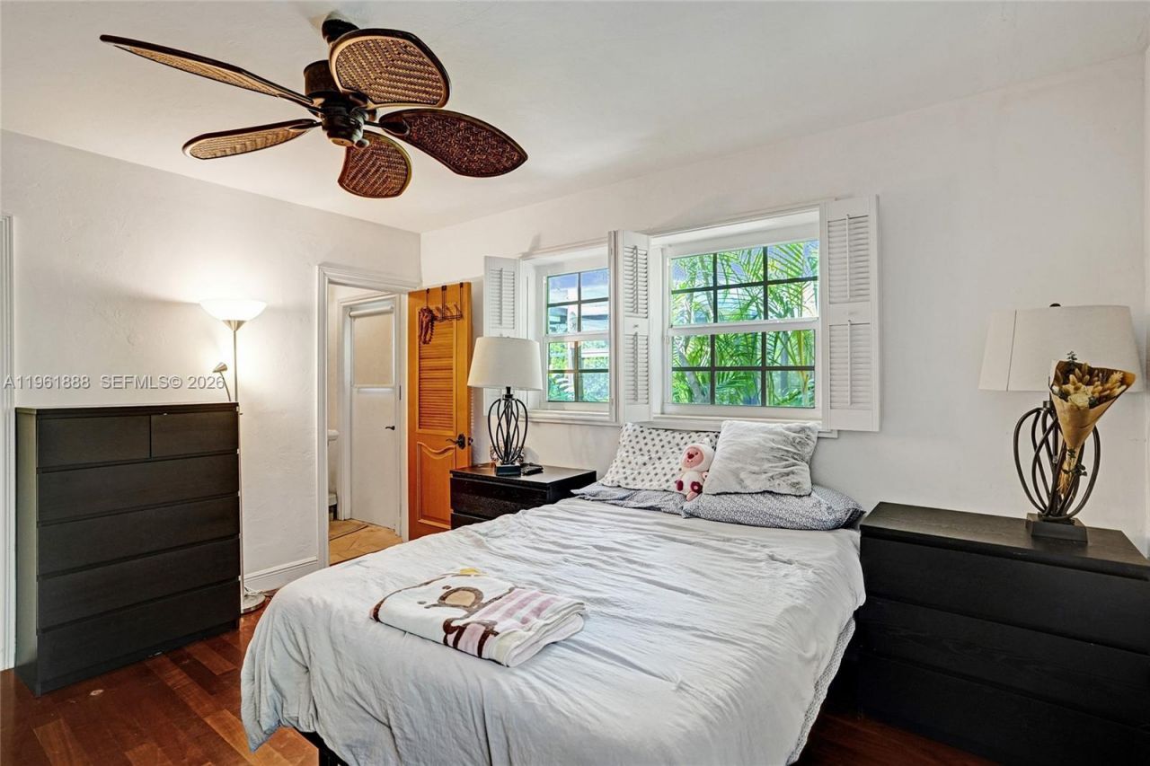 1247 NE 101st St, Miami Shores, FL 33138 Photo