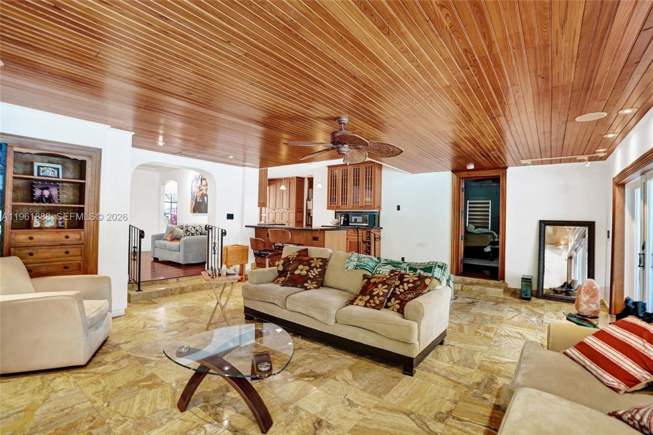 1247 NE 101st St, Miami Shores, FL 33138 Photo