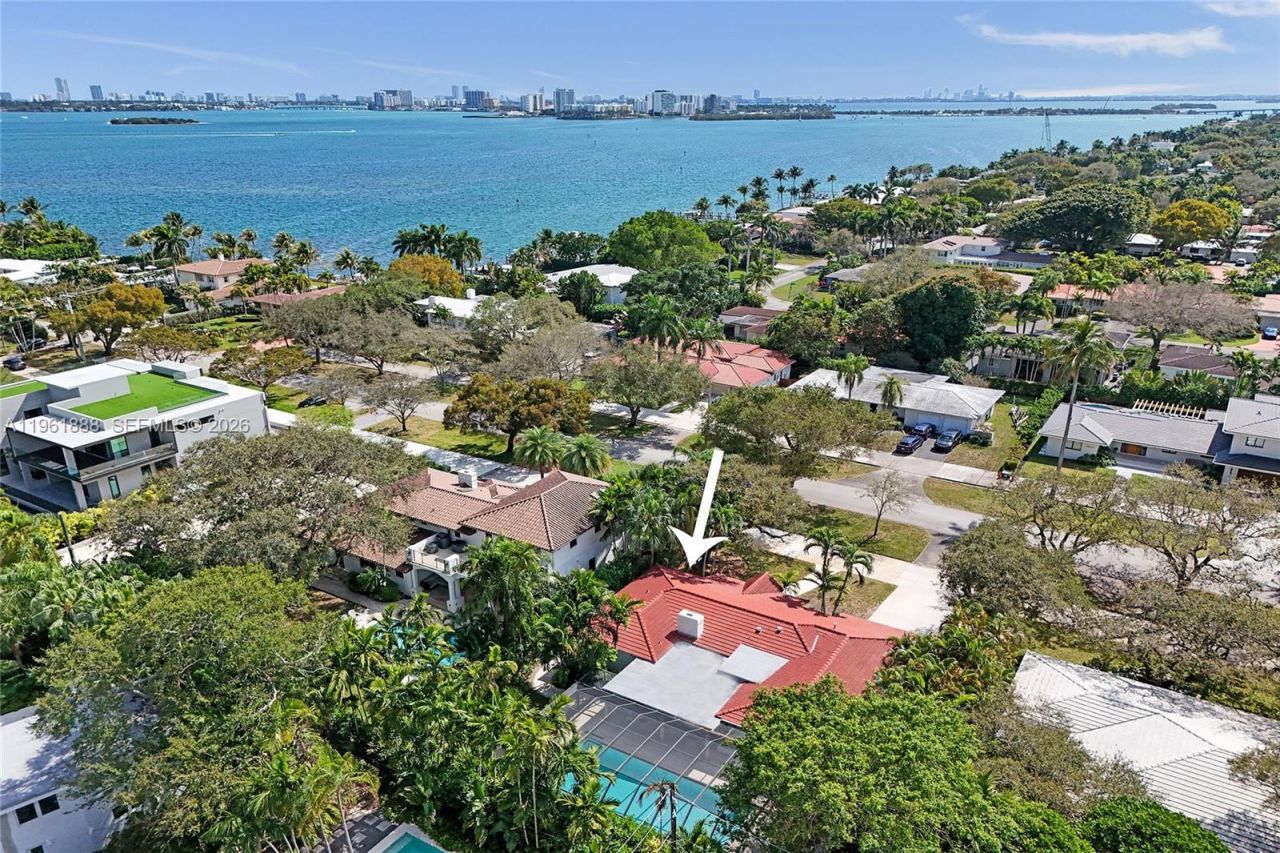 1247 NE 101st St, Miami Shores, FL 33138 Photo