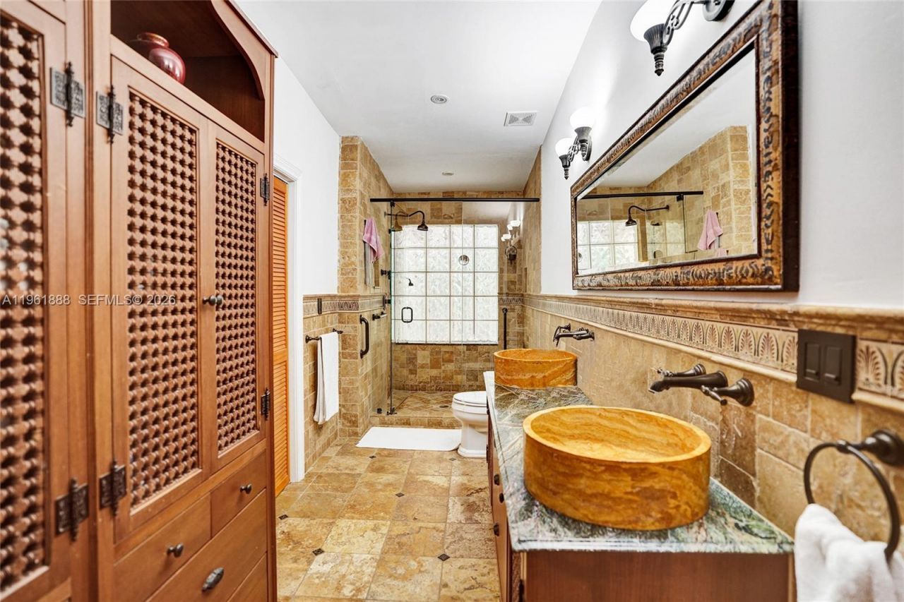 1247 NE 101st St, Miami Shores, FL 33138 Photo