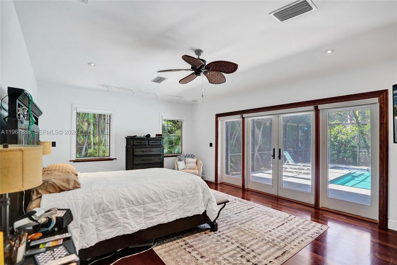 1247 NE 101st St, Miami Shores, FL 33138 Photo