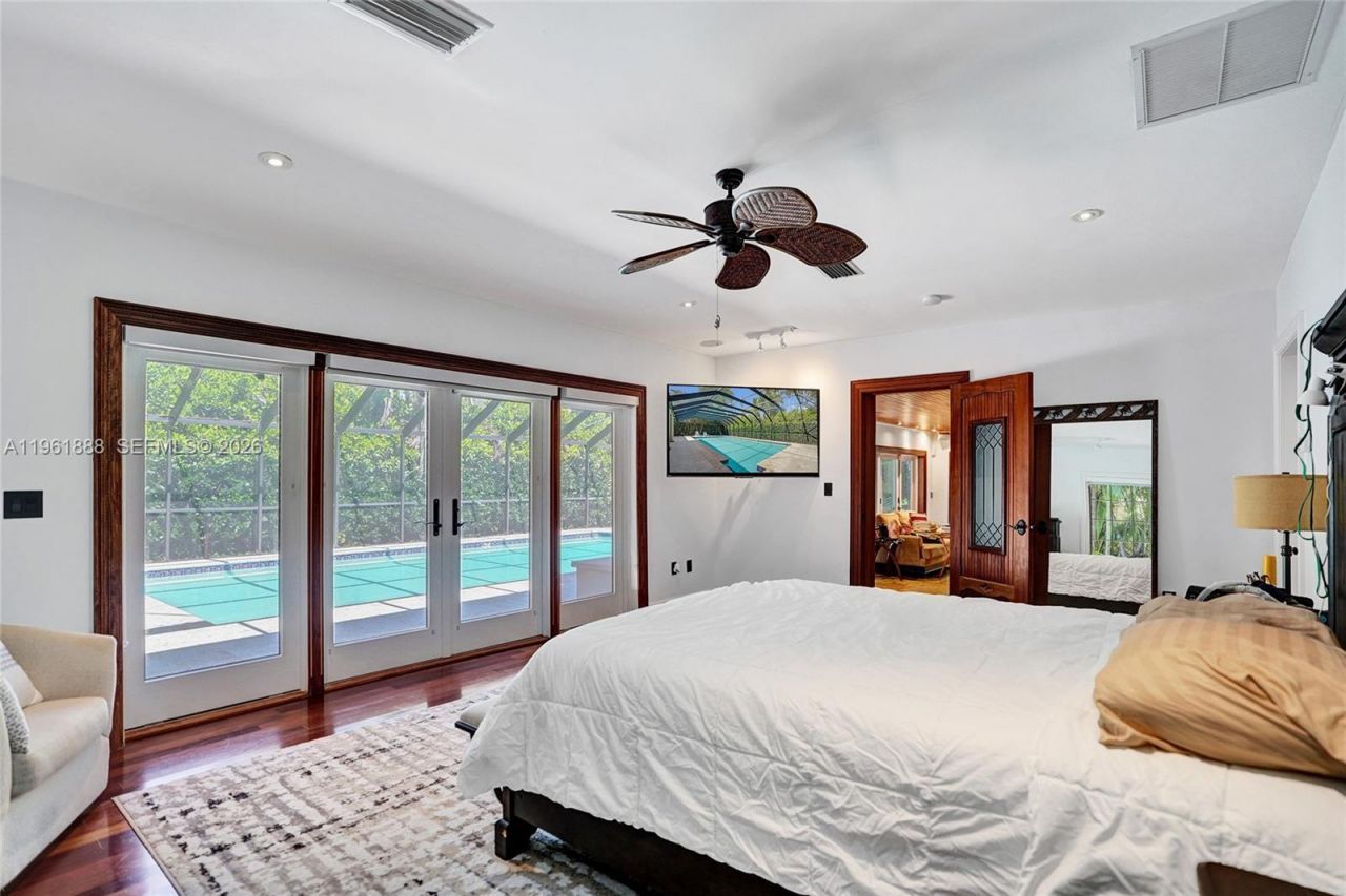 1247 NE 101st St, Miami Shores, FL 33138 Photo