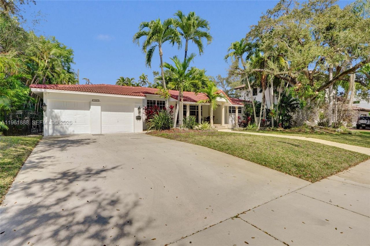 1247 NE 101st St, Miami Shores, FL 33138 Photo
