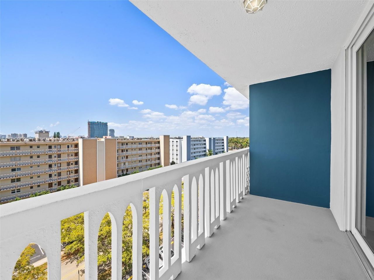 401 NE 14th Ave, Unit 808, Hallandale Beach, FL 33009 Photo