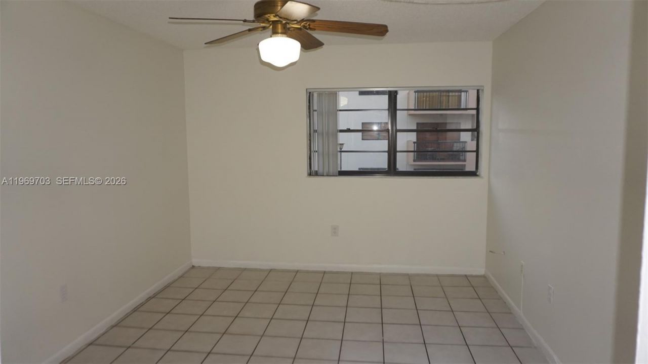 995 SW 84th Ave , Unit 218, Miami, FL 33144 Photo