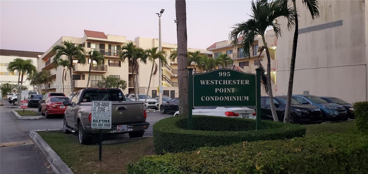 995 SW 84th Ave, Unit 218, Miami, FL 33144 Photo