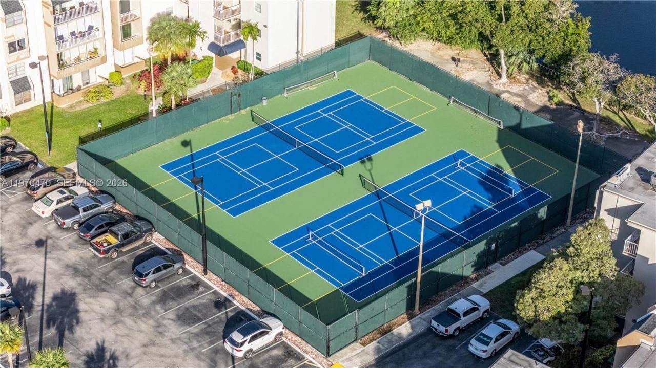 7747 SW 86th St, Unit D-403, Miami, FL 33143 Photo