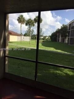 3396 Foxcroft Rd, Unit 113, Miramar, FL 33025 Photo