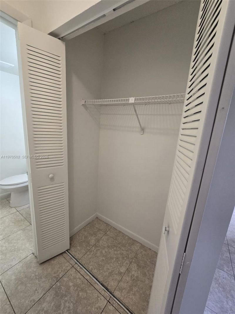 3396 Foxcroft Rd, Unit 113, Miramar, FL 33025 Photo