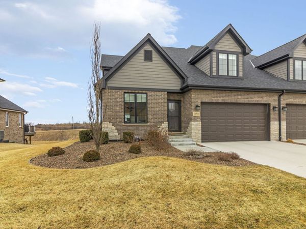 16511 Kayla Drive, Lemont, IL 60439