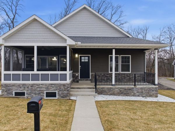 3331 Blarney Drive, South Bend, IN 46628