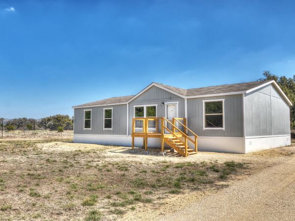 405 A N Frio, Camp Wood, TX 78833