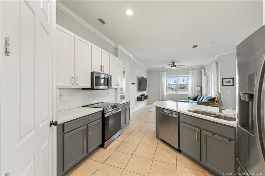 625 SW Long Key Court, Port Saint Lucie, FL 34986 Photo