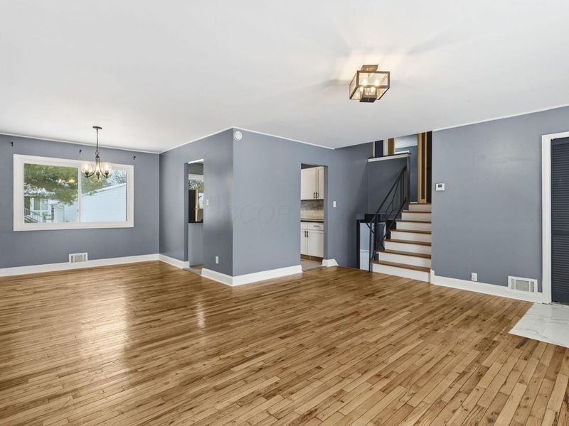 3042 Rightmire Boulevard , Columbus, OH 43221 Photo 6