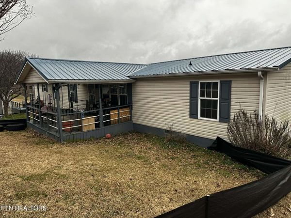 111 Fred Russell Lane, Speedwell, TN 37870