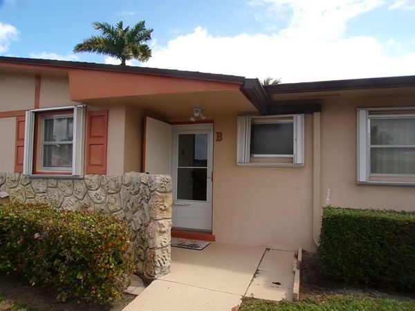 2965 Crosley Drive W, Unit B, West Palm Beach, FL 33415