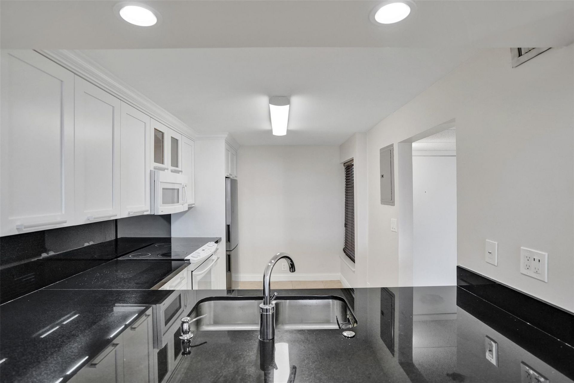 4 Royal Palm Way, Unit 503, Boca Raton, FL 33432 Photo