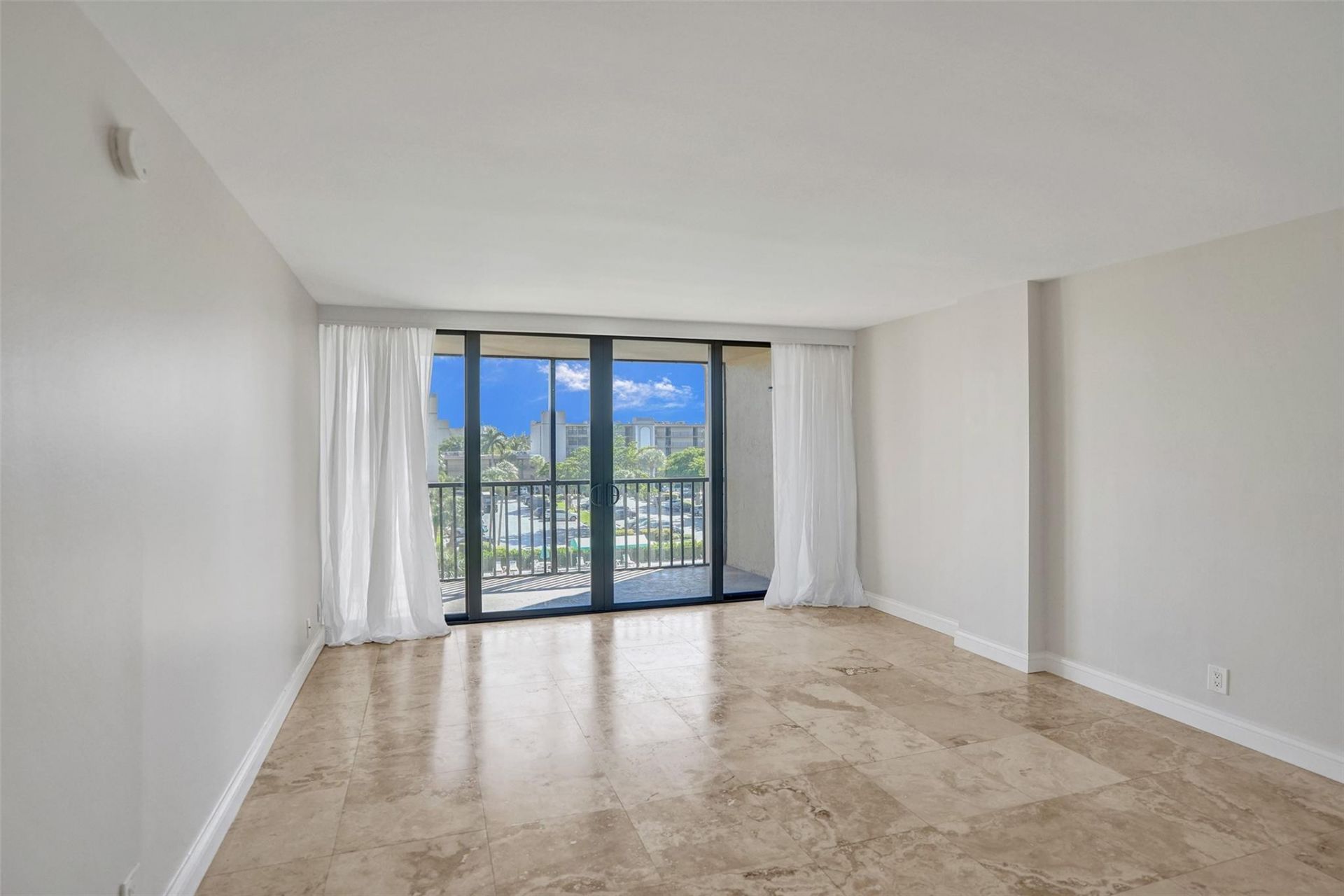 4 Royal Palm Way, Unit 503, Boca Raton, FL 33432 Photo