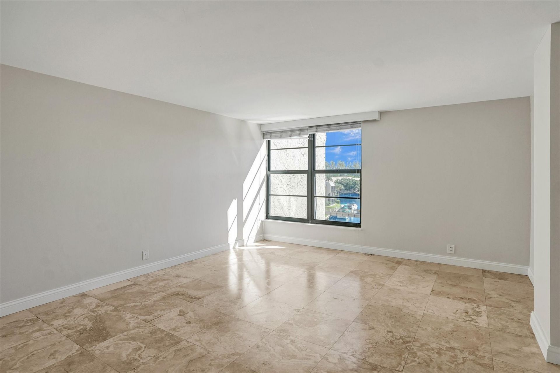 4 Royal Palm Way, Unit 503, Boca Raton, FL 33432 Photo